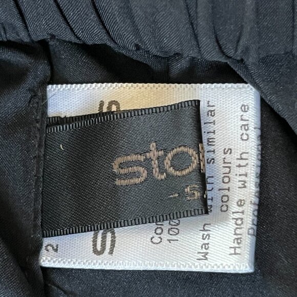 STORETS EMILEE ANGELIC SKORT - LOT OF 2 - ONE WHITE / ONE BLACK NWOT Size: S/M - Picture 7 of 12